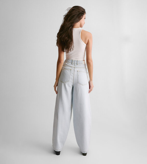 Washed Barrell Jeans - Image 3